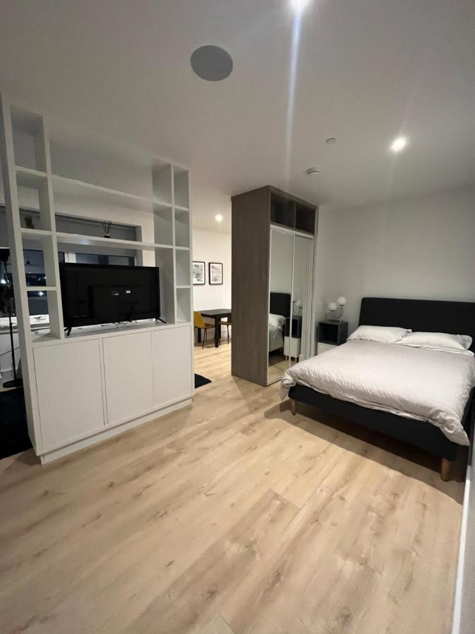 Aeropartment & Aerotel, London Heathrow Airport, Terminal 4, Ev Stations & Cheap Parking On Site! Χίλινγκτον Εξωτερικό φωτογραφία